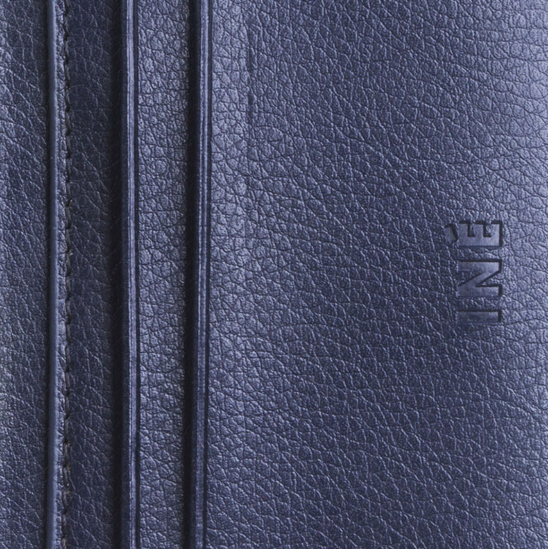 Iné • The Wallet Recycled Leather